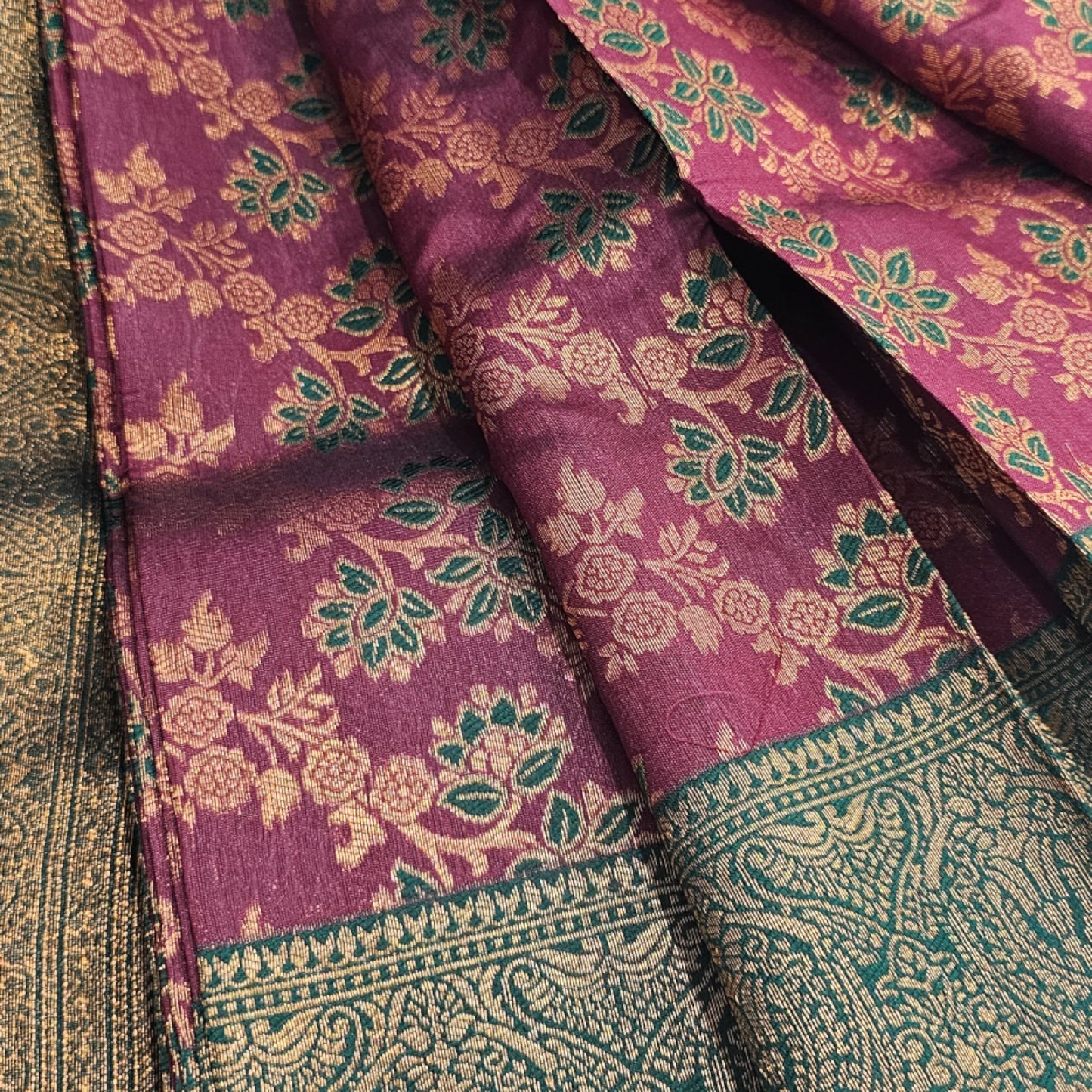 Beautiful Floral Litchi Silk Saree - A Classic Choice